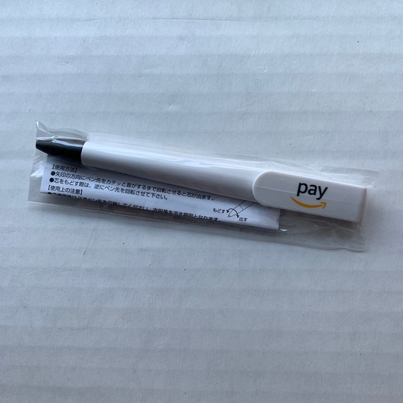 [Free If You Bundle $10+] Checkbook Flat Clip Ballpoint Pen, Amazon Pay Branded - Picture 1 of 2
